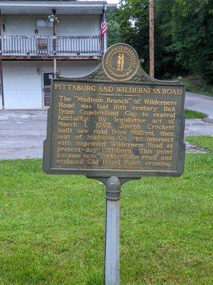 Pittsburg and Wilderness Road Historical Marker