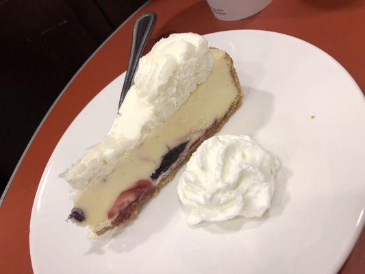 Blueberry White Chocolate cheesecake