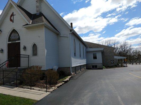 Welcome to Noah's Ark! We are located in the lower level of Sussex United Methodist Church.