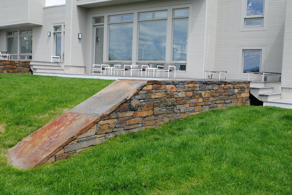 Custom stone wall