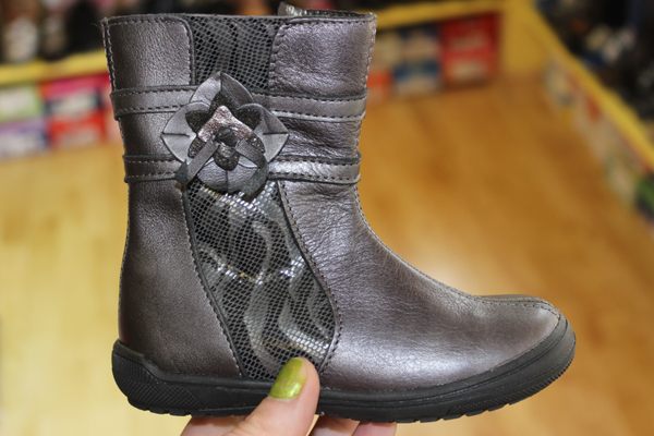 French leather boots for girls, fashion, quality and style. Orthopedic with best leather inside and out!!!