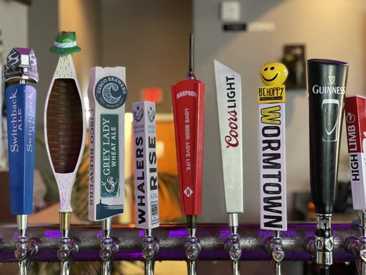 Rotating tap beer choices