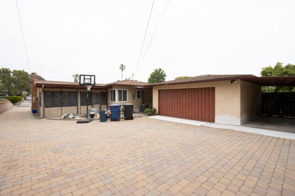 Before - Stucco Repaired and Full Exterior Garage Paint