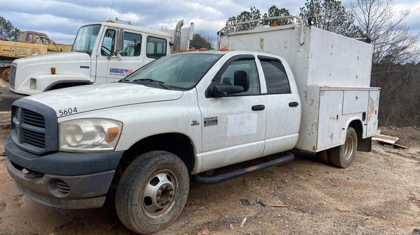 Does your company have commercial graded vehicles needing to be relocated? We are able to assist with any size vehicle nationwide