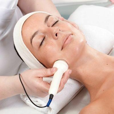 V-line Facial with Thermalift Tech