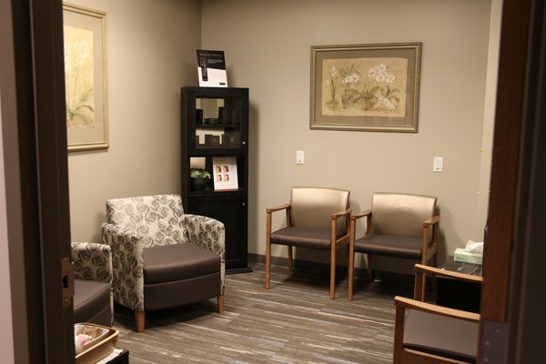 Waiting room at Plastic Surgery & Skin Specialists by BayCare Clinic.