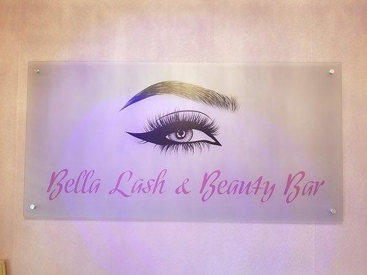 Bella Lash & Beauty Bar YL