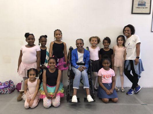 Ballet/tap 6-9 class taking pic with the Director's Mom who has been diagnosed with ALS D4L Hosted and Youth Ice TEA Challenge