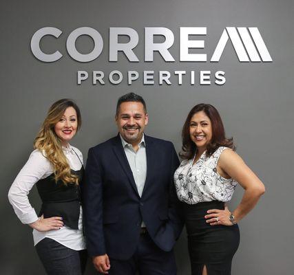 Jenny Correa, David Bernal y Veronica Munera