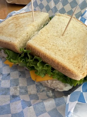 Tuna sandwich