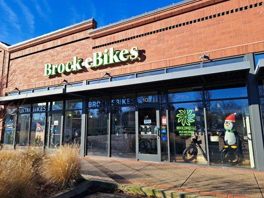 Brock eBikes LLC
(503)805-0420
10983 SE OAK ST.
Milwaukie, OR 97222