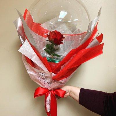 Bubble balloon bouquet with a rose!!