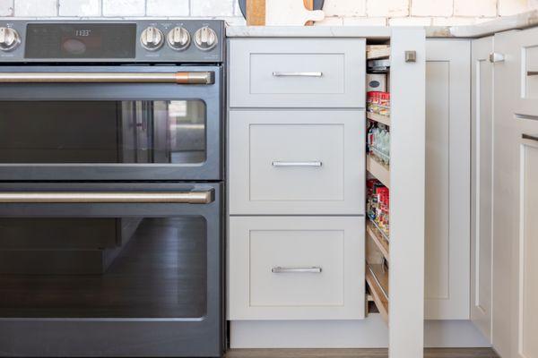 White kitchen drawers installed in Ocean City, MD