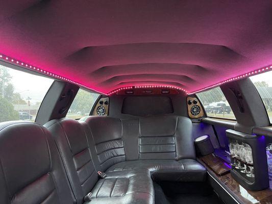 Luxury limo available for graduations,proms weddings, and more.