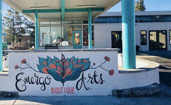 Emergo Arts Boutique