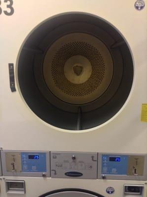 30lb dryers 8 minutes for $.25