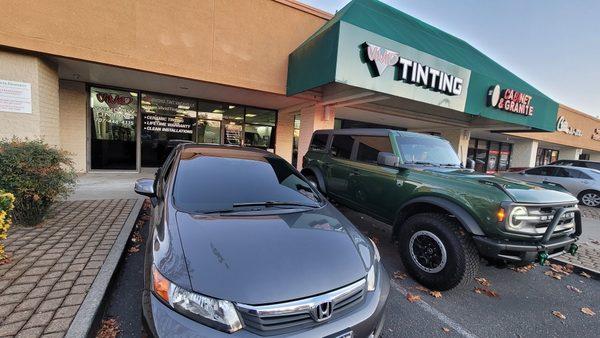 Vivid Optic Window Tinting