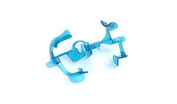 Denovo Clearfield Jr. Cheek Retractor