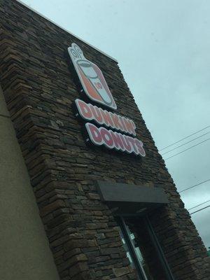 Dunkin Donuts of Walpole -- 995 Old Post Road, Junction of Route 1, Walpole          Side Exterior