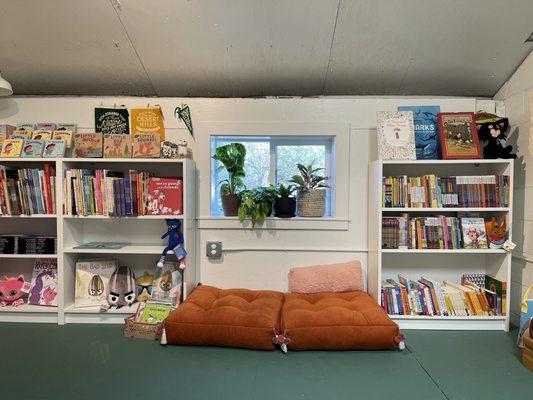 Children's books area & small reading nook