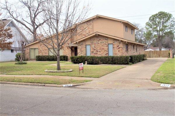 2417 Fairbrook St Irving TX 3 Bdrm 2 Bath 2263 Sqft $269,900