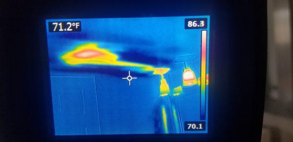 Leak detection using thermal imaging