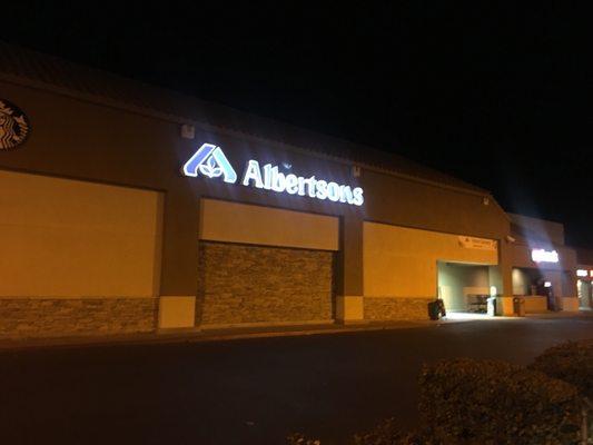 Albertson's is one of the anchor stores at the Rocky Home Plaza shopping center.