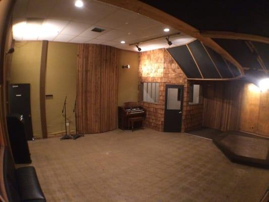 Acoustically engineered tracking room. If photographs could make music, you'd most likely want to hear this one.