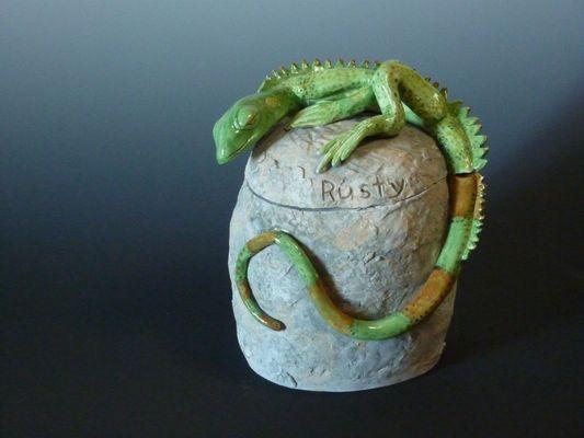 Reptile Urn