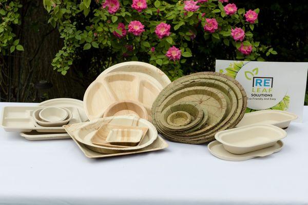 A comprehensive range of biodegradable and compostable tableware.