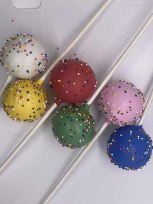 Simple cake pops