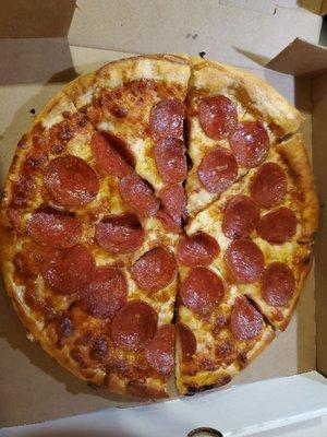 Small pepperoni pizza