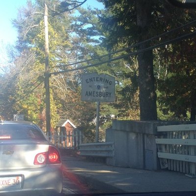 Entering Amesbury, Massachusetts. Merrimac/Amesbury line.