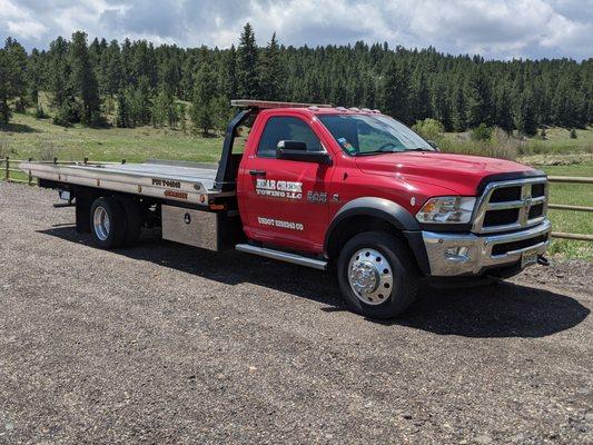 Bear Creek Towing LLC, your Evergreen Local Favorite. Damage free towing and the best service in the foothill communities.