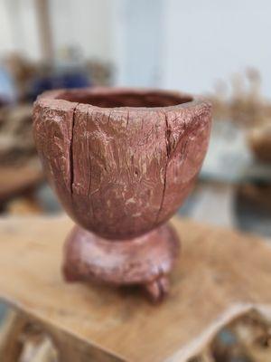 Bronze planter