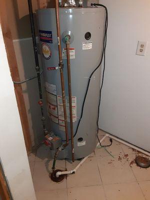 Power vent hot water heater