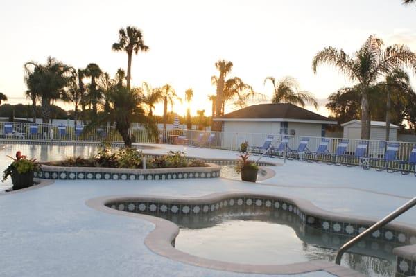 Relaxing Pool