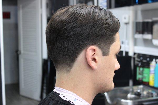 Scissor haircut with tapered neck