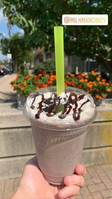 Cookies and cream milkshake without booze added