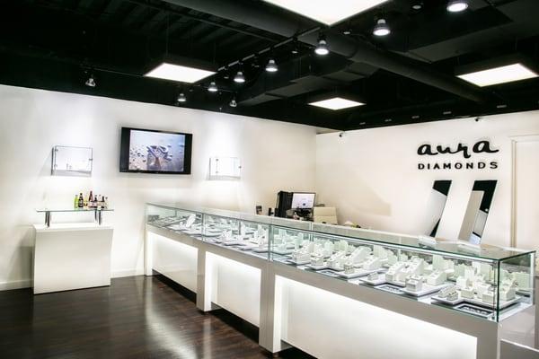 Aura Diamonds Showroom at World Trade Center