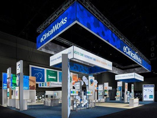 eClinicalWorks' 60'x80' custom exhibit at HIMSS17