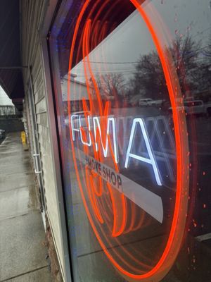 LED FUMA LIGHT