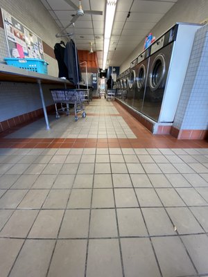 The main area of the laundry mat