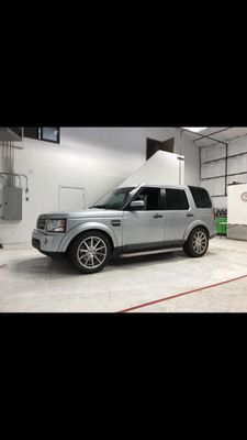 2010 Land Rover LR4 Completed hard hit left front