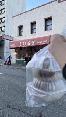 To-go Beef Meat Ball rice and Sparerib Rice