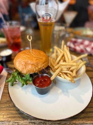 Beef cheeseburger