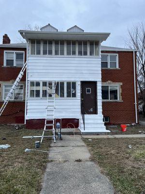 Leaf-free gutter system