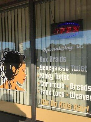 Kellum's Hair Braiding and Weaving Salon