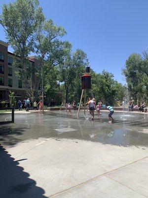 Splash pad