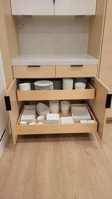 Custom pull out drawers